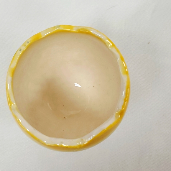 - Vintage stamped Japan kitch egg cup - Picture 4 of 5